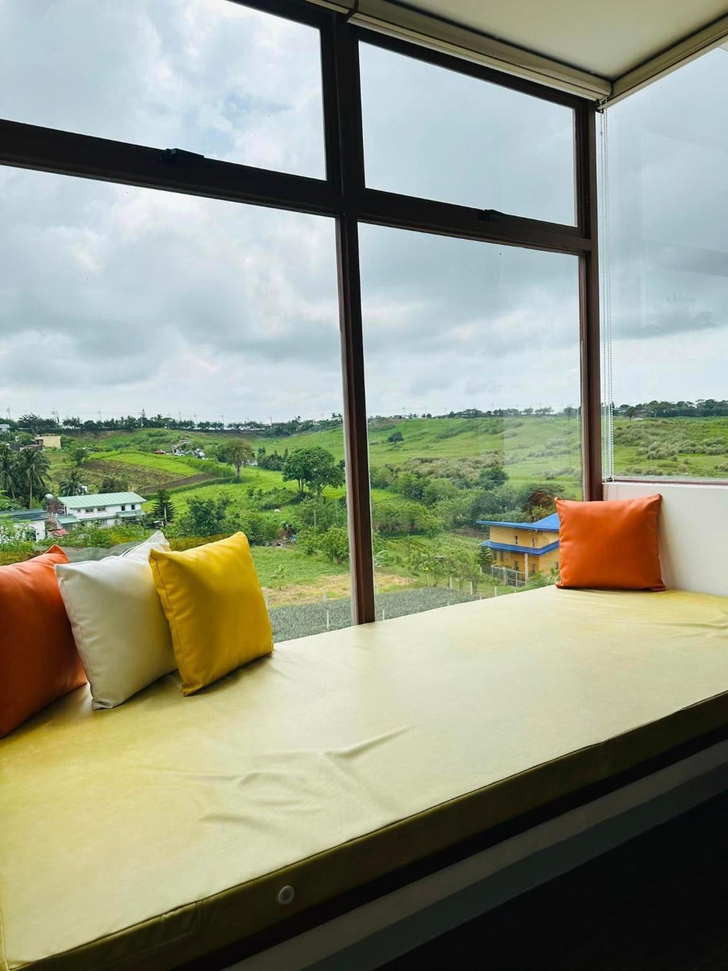 Erondel'S Place Tagaytay Alfonso Exteriér fotografie
